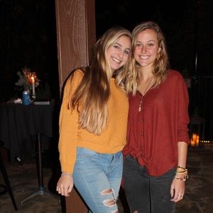 Orange urban sweater